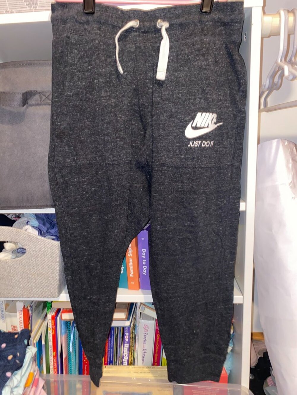 Girls Nike Athletic Pants – Size Medium – Dark Grey